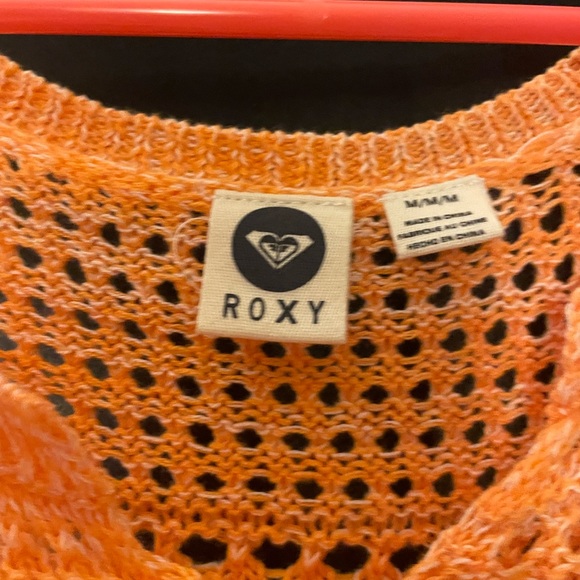 Roxy - Picture 3 of 3